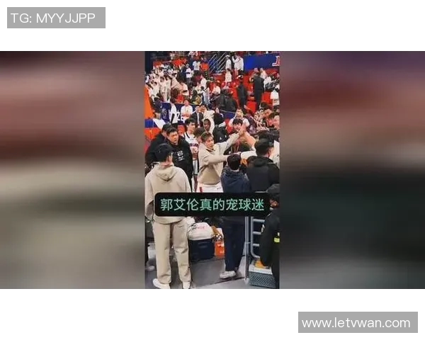 郭艾伦在篮球公园的精彩表现与球迷互动引发热议 郭艾伦在篮球公园的精彩表现与球迷互动引发热议